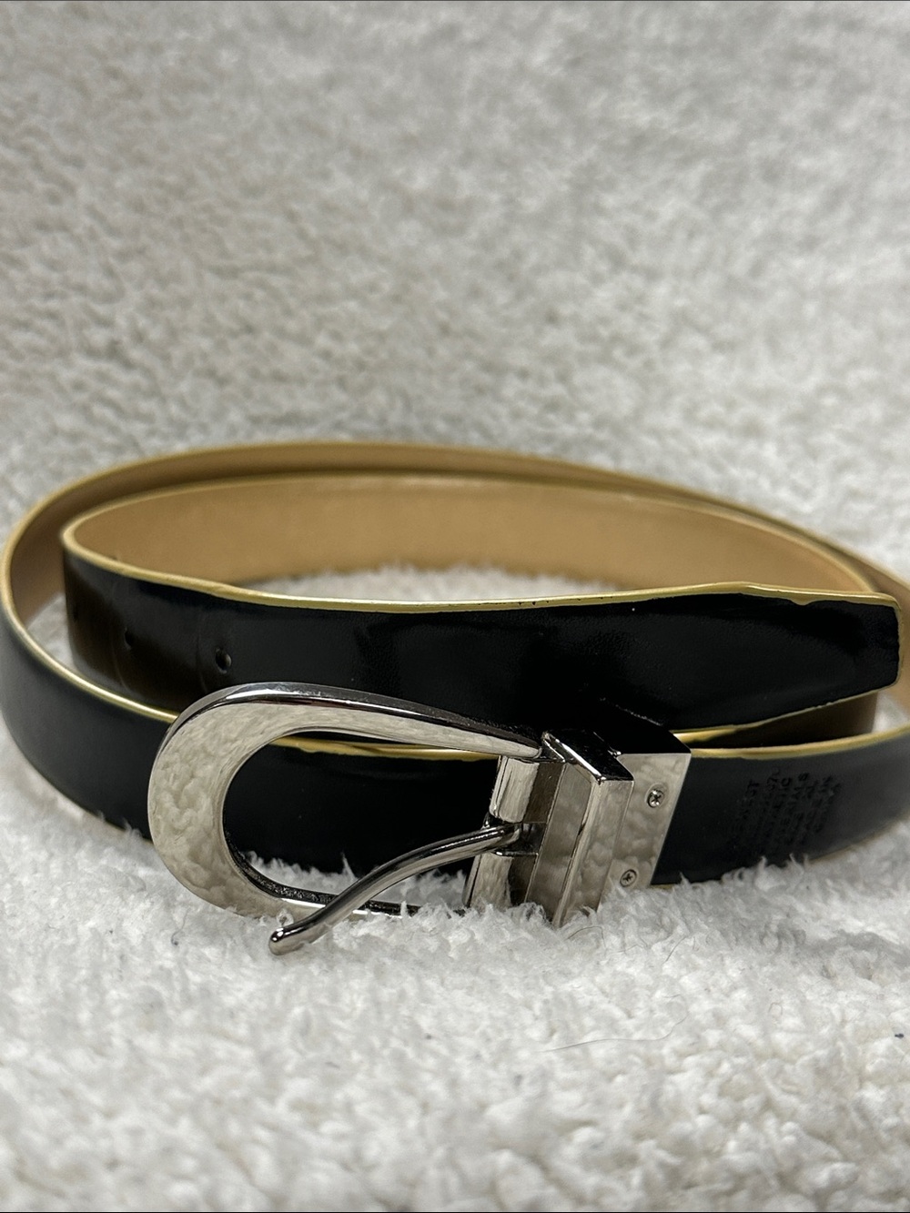 Nine West reversible gold and black belt, synthetic leather, Very Good  Size XL
